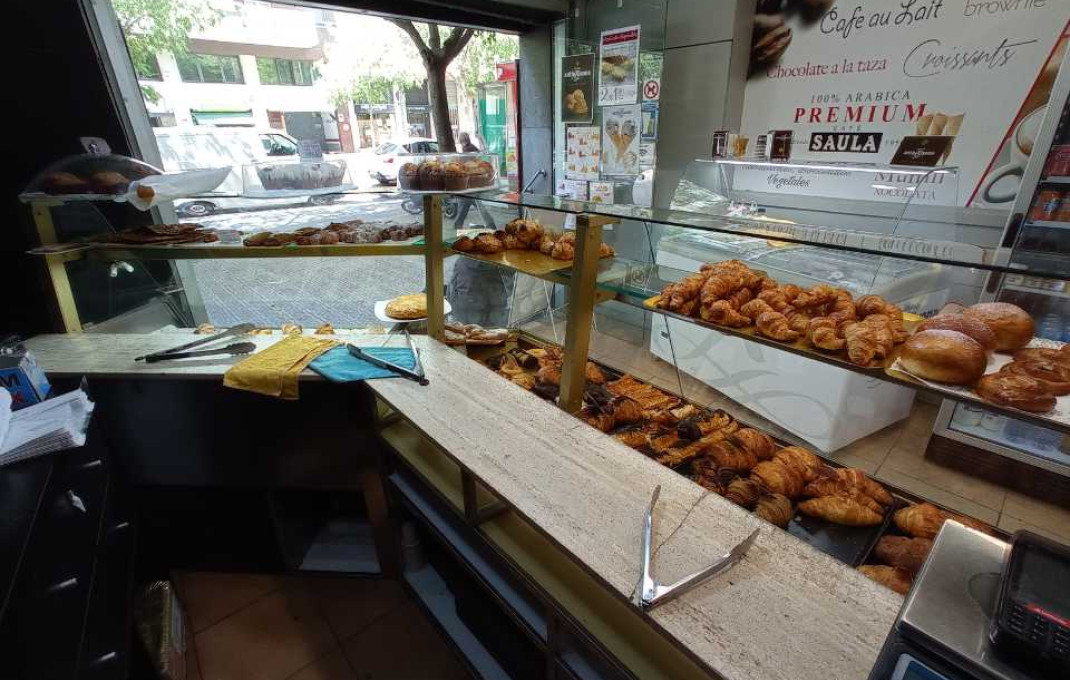 Traspaso - Obradores y/o Panaderias -
Barcelona - Les corts