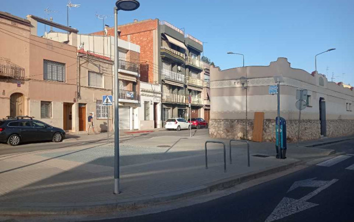 Revente - Local comercial -
Sabadell