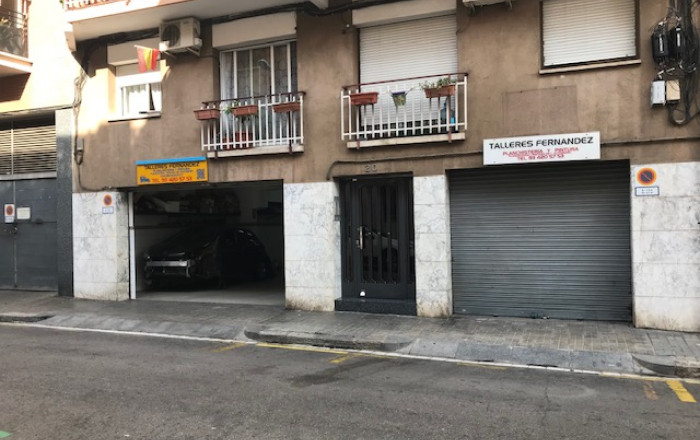 Sale - Local comercial -
Barcelona - Nou Barris