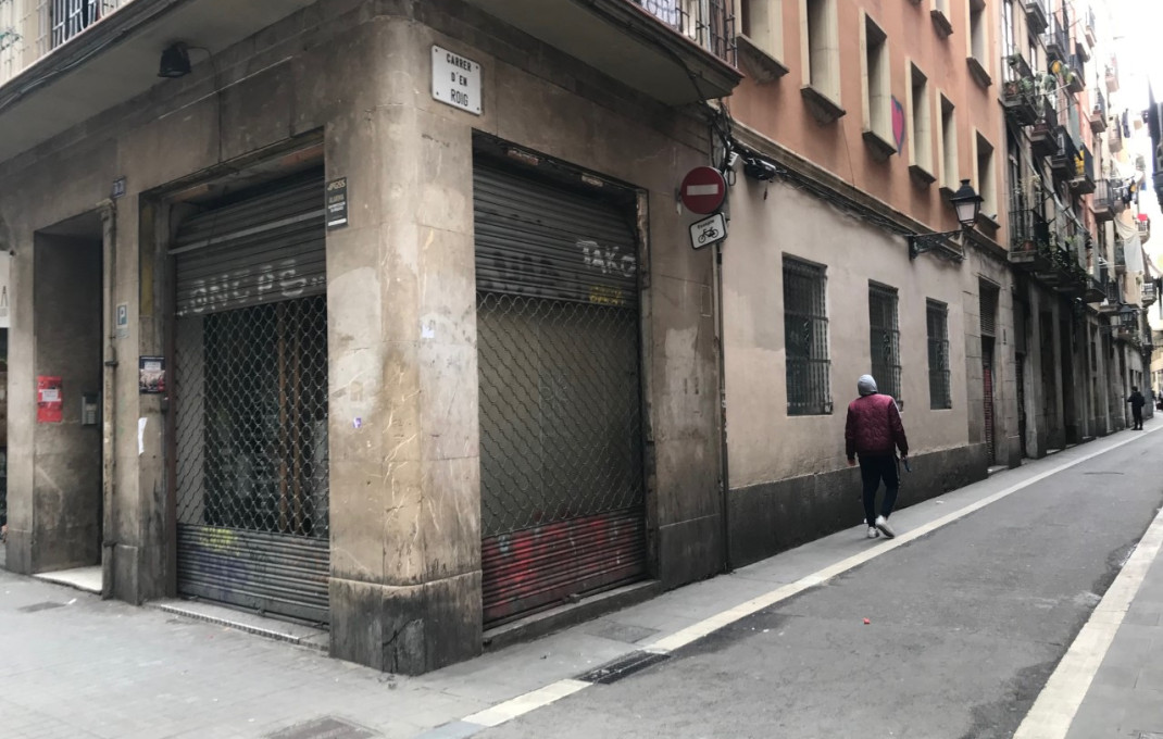 Venta - Local comercial -
Barcelona - Raval