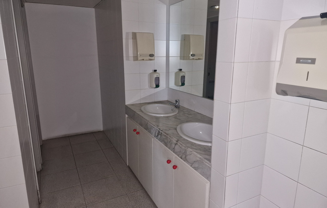 Rental - Local comercial -
Granollers