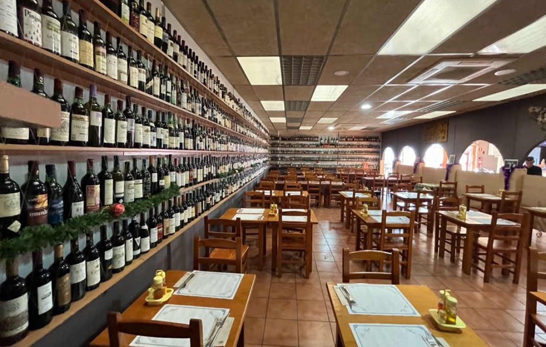 Venta - Bar Restaurante -
Vila-rodona