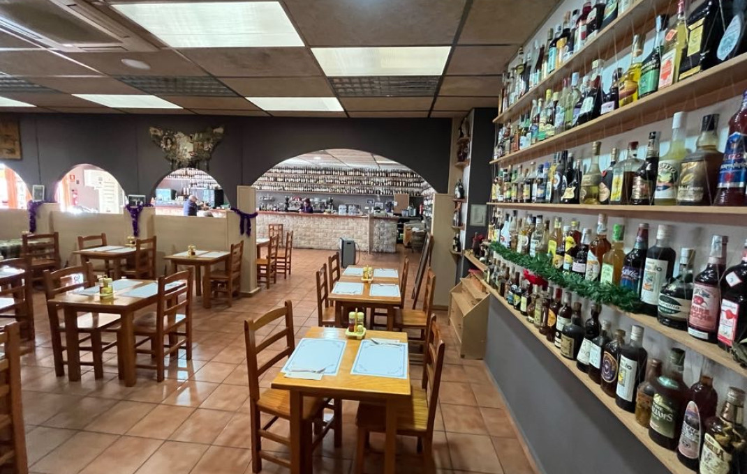 Venta - Bar Restaurante -
Vila-rodona