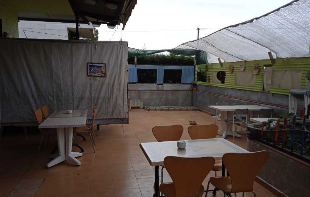 Transfer - Restaurant -
Palau-solità i Plegamans