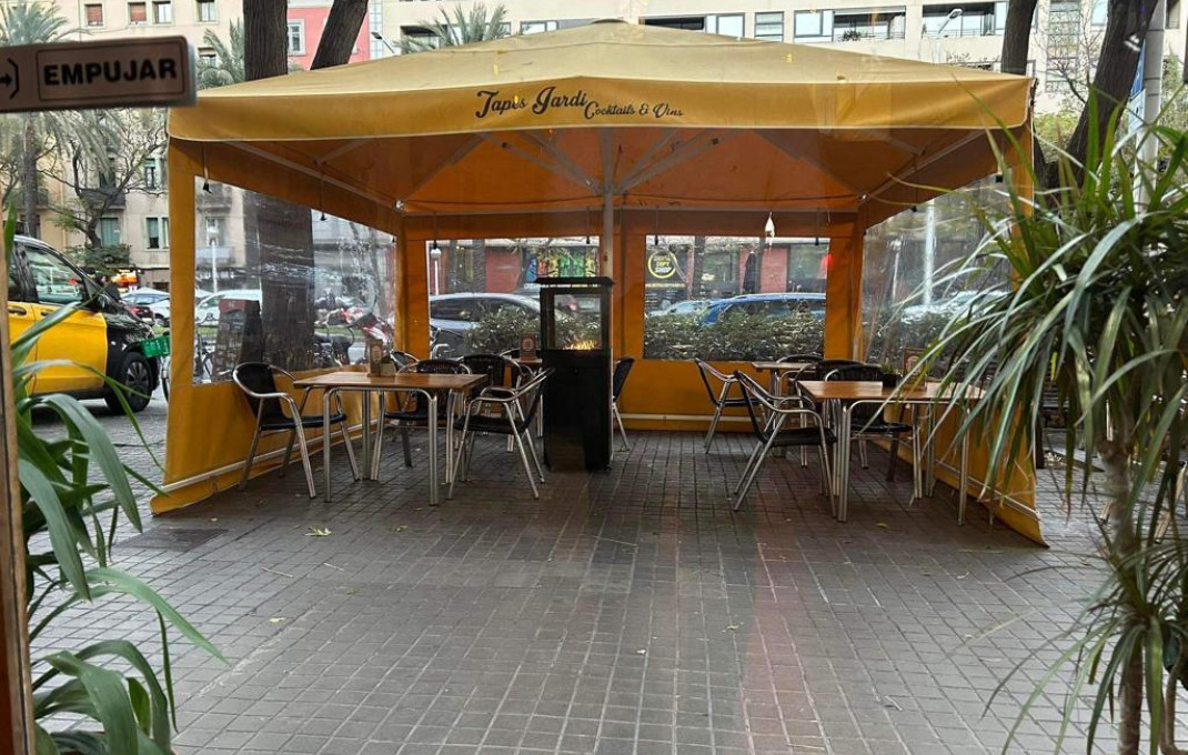 Transfert - Bar Restaurante -
Barcelona - Poblenou