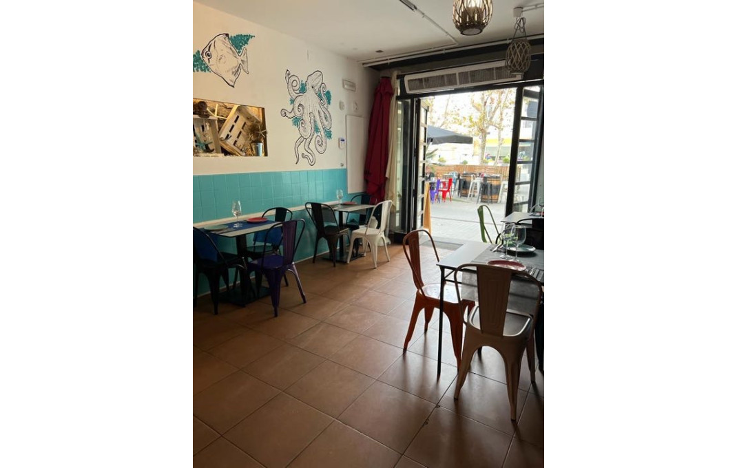 Transfer - Bar Restaurante -
Vilanova i la Geltrú