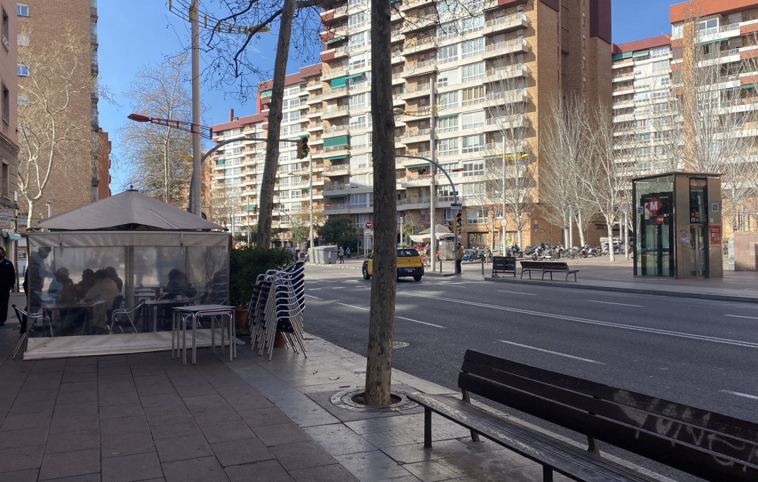 Traspaso - Restaurante -
Barcelona - Nou Barris