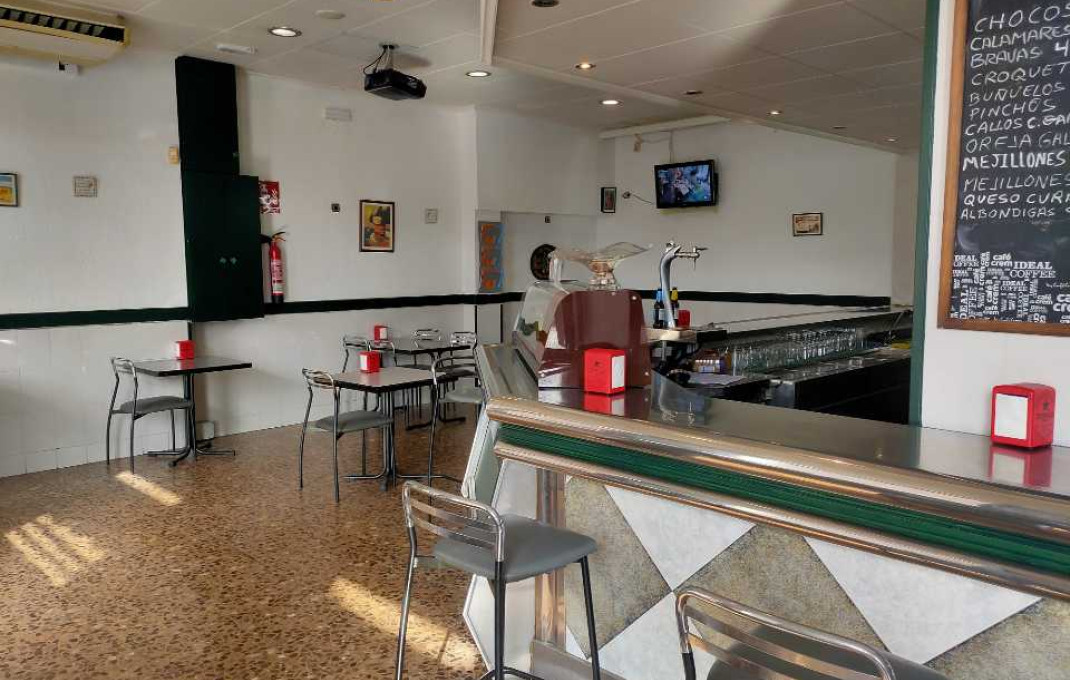 Transfer - Bar Restaurante -
Barcelona - Sant Adriá Del Besos