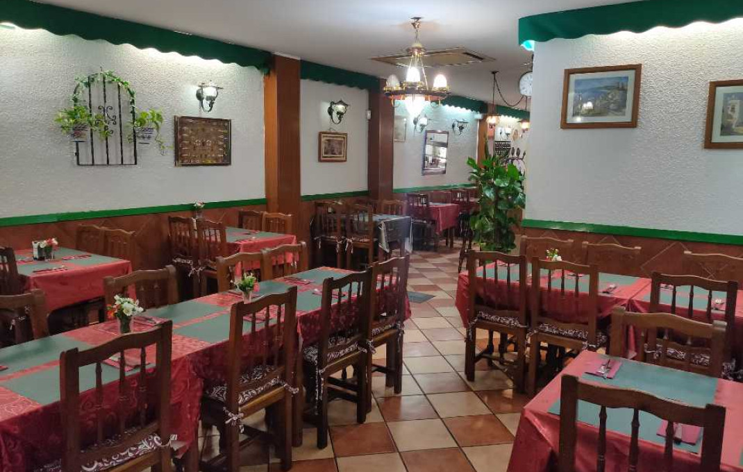 Traspaso - Restaurante -
Badalona - La Salut