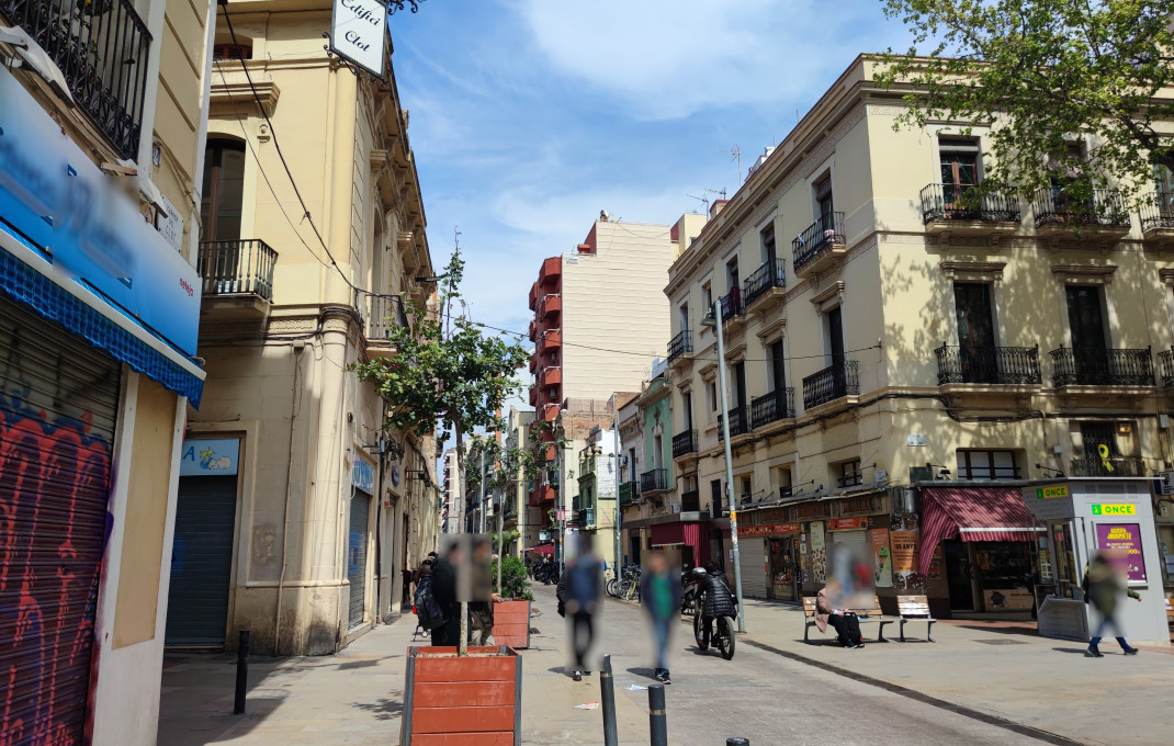 Vente rentable - Restaurant -
Barcelona - Clot