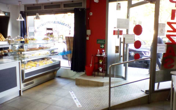 Traspaso - Cafeteria -
Barberá del Vallés