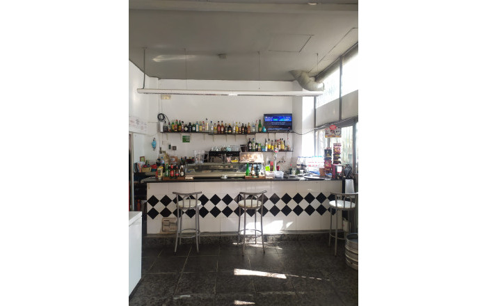 Traspaso - Bar-Cafeteria -
L'Hospitalet de Llobregat - Sant Josep