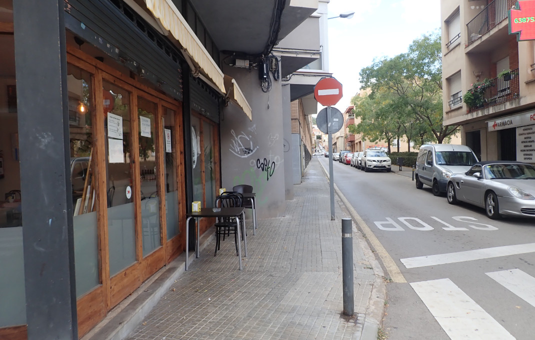 Traspaso - Bar-Cafeteria -
Castellar del Vallés