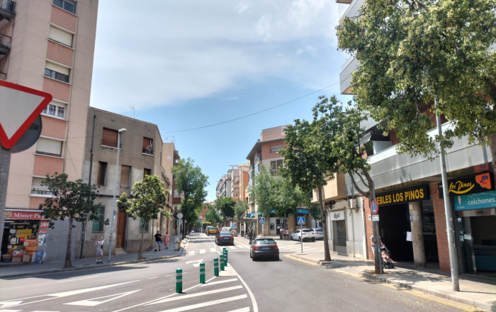 Alquiler - Local comercial -
Sant Boi de Llobregat