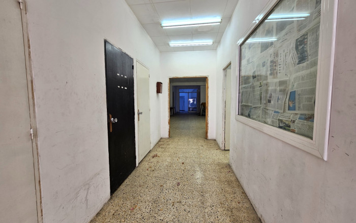 Sale - Local comercial -
Barcelona - Parc Guell