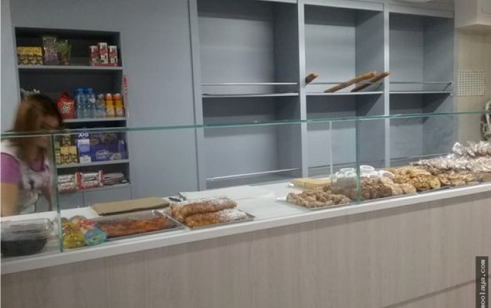 Sale - Obradores y/o Panaderias -
L'Hospitalet de Llobregat