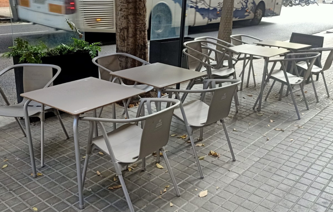 Transfert - Restaurant -
Barcelona - Sant Antoni