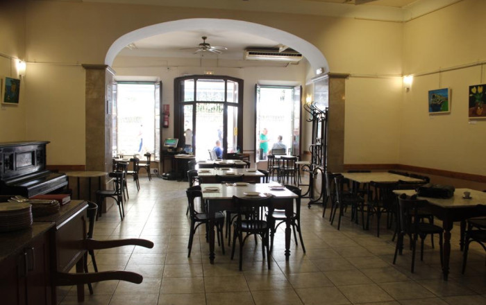 Transfert - Bar-Cafeteria -
Palma de Mallorca - Palma