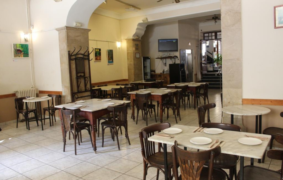 Traspaso - Bar-Cafeteria -
Palma de Mallorca - Palma 