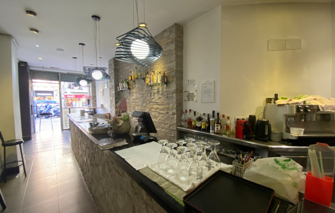 Traspaso - Bar Restaurante -
Barcelona - Nou Barris