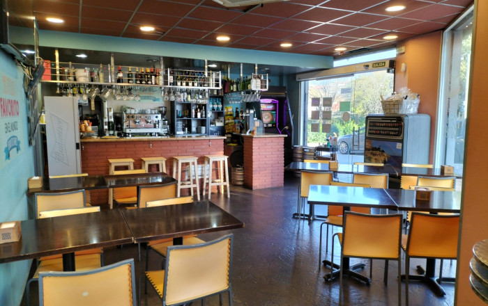 Traspaso - Bar-Cafeteria -
Sant Joan Despí