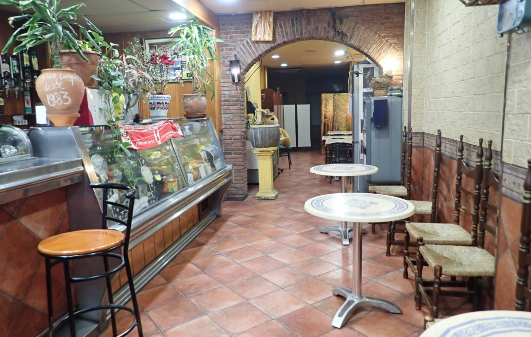 Revente - Bar Restaurante -
Gavá