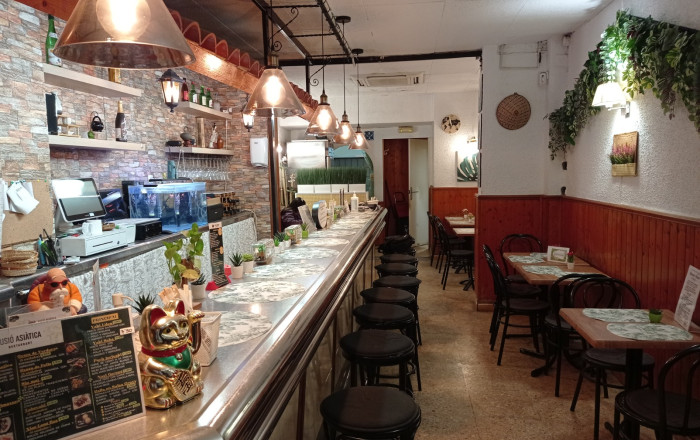 Transfer - Restaurant -
Barcelona - Poble Sec-montjuïc