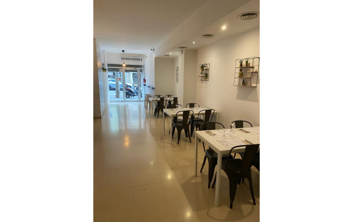 Transfer - Restaurant -
Barcelona - Nou Barris