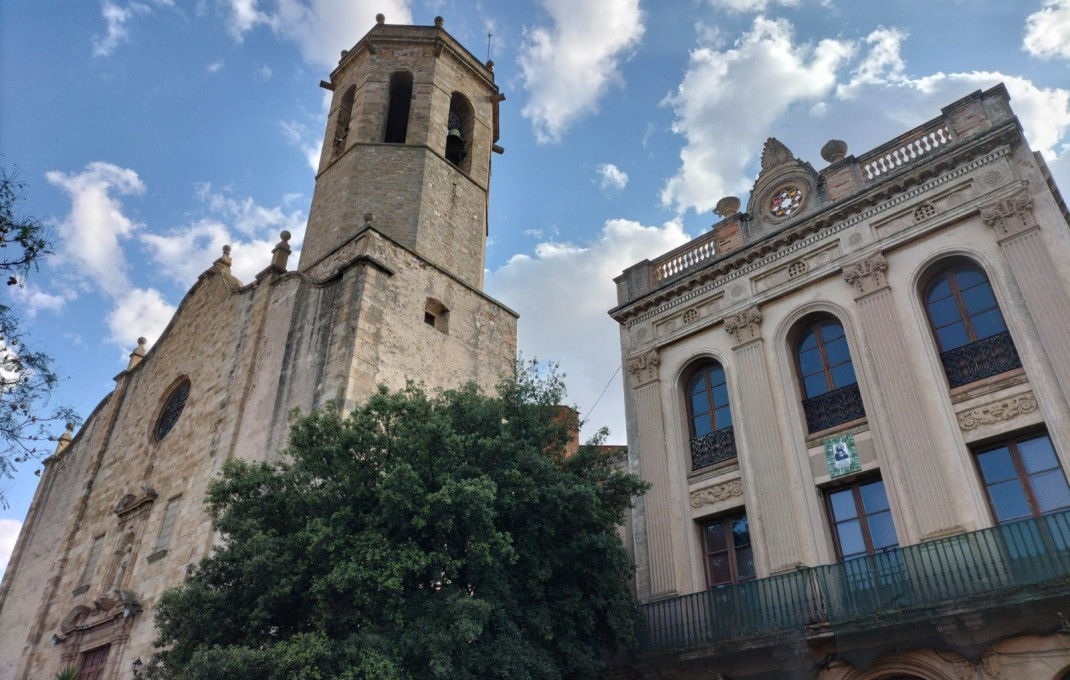 Revente - Local comercial -
Sant Boi de Llobregat