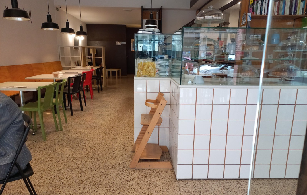 Traspaso - Cafeteria -
Barcelona - Sant Martí