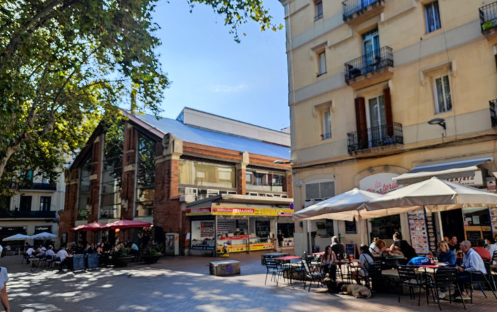 Alquiler - Local comercial -
Barcelona - Sants