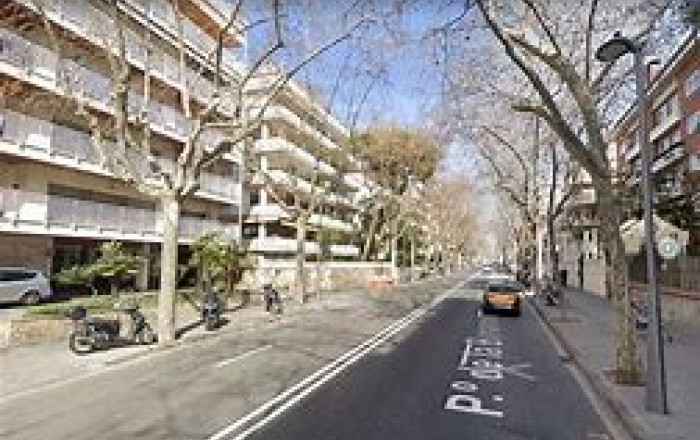 Profitable sale - Offices -
Barcelona - Sant Gervasy- Bonanova