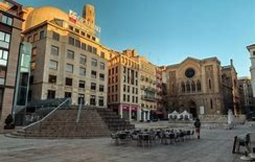 Revente - Edificio -
Lleida ciudad - centro