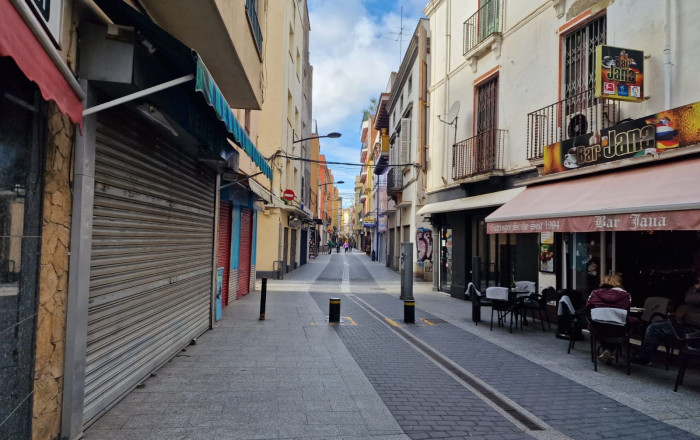 Revente - Hoteles -
Girona