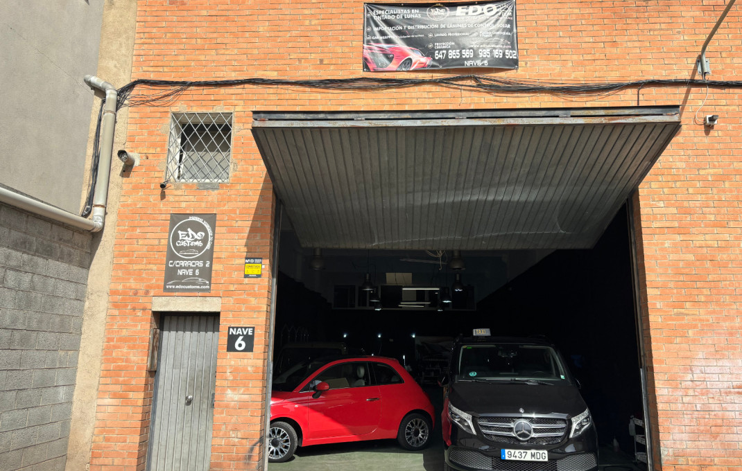 Traspaso - Taller mecánico  -
Barcelona - Sant Andreu