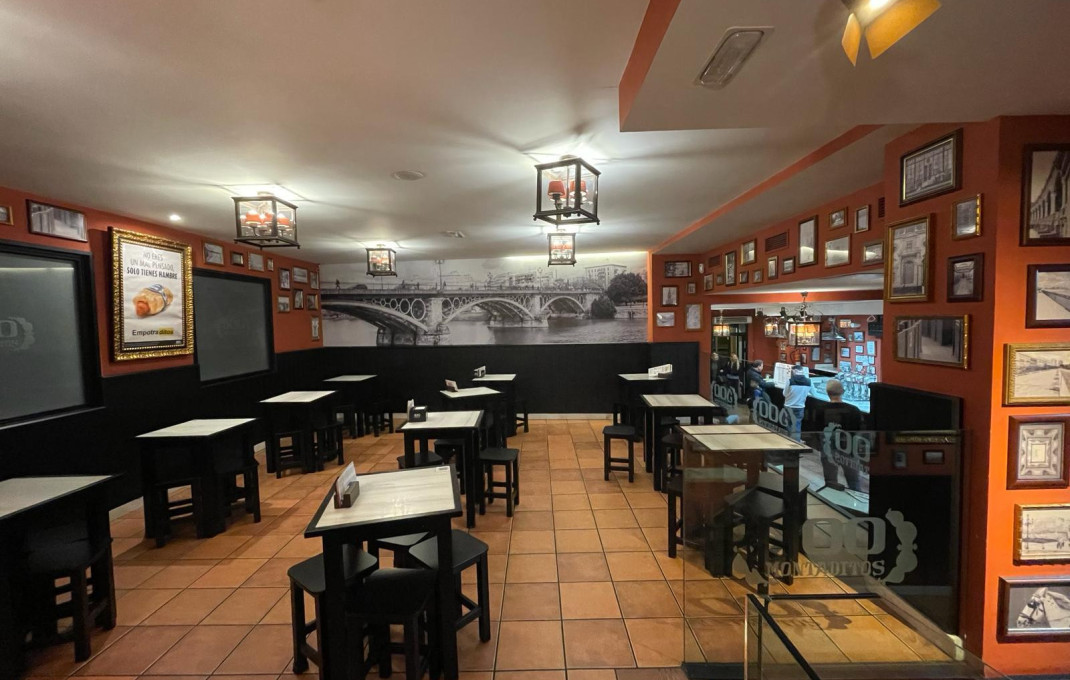 Transfert - Restaurant -
Madrid