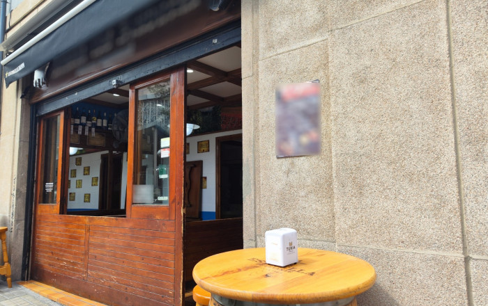 Transfert - Bar Restaurante -
Barcelona - Camp De L´arpa