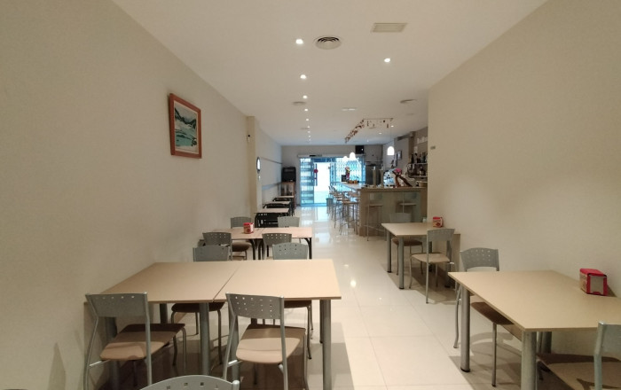 Traspaso - Bar-Cafeteria -
Sant Feliu