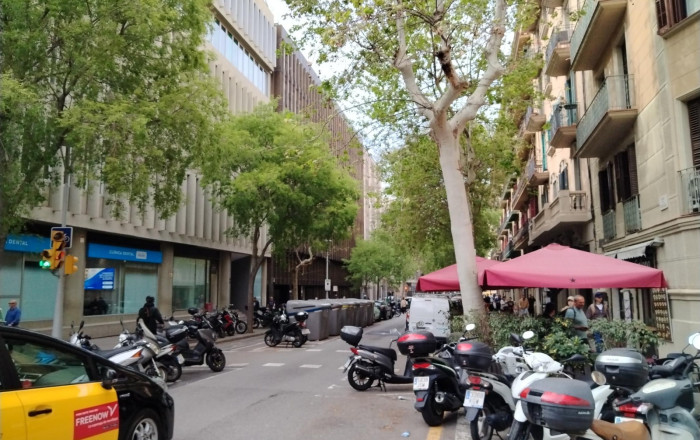 Revente - Des bureaux -
Barcelona - Eixample Derecho