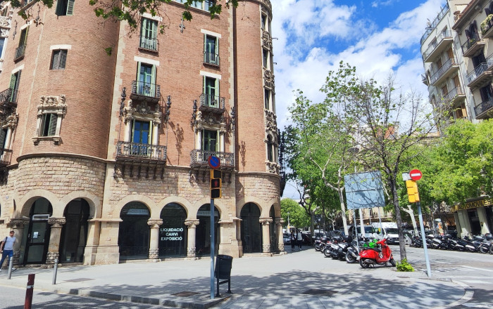 Transfer - Bar Restaurante -
Barcelona - Eixample Derecho