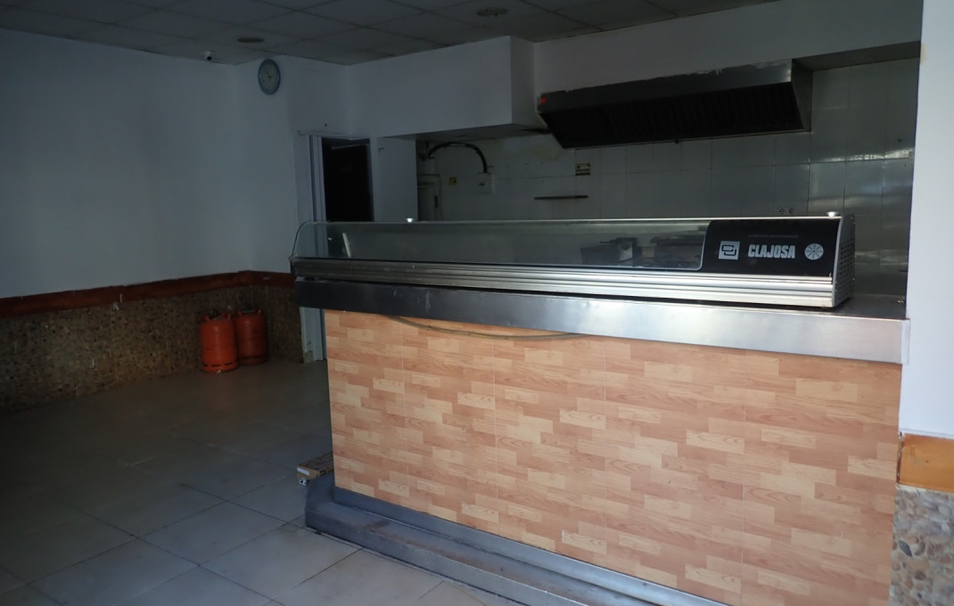 Transfer - Bar-Cafeteria -
Castelldefels