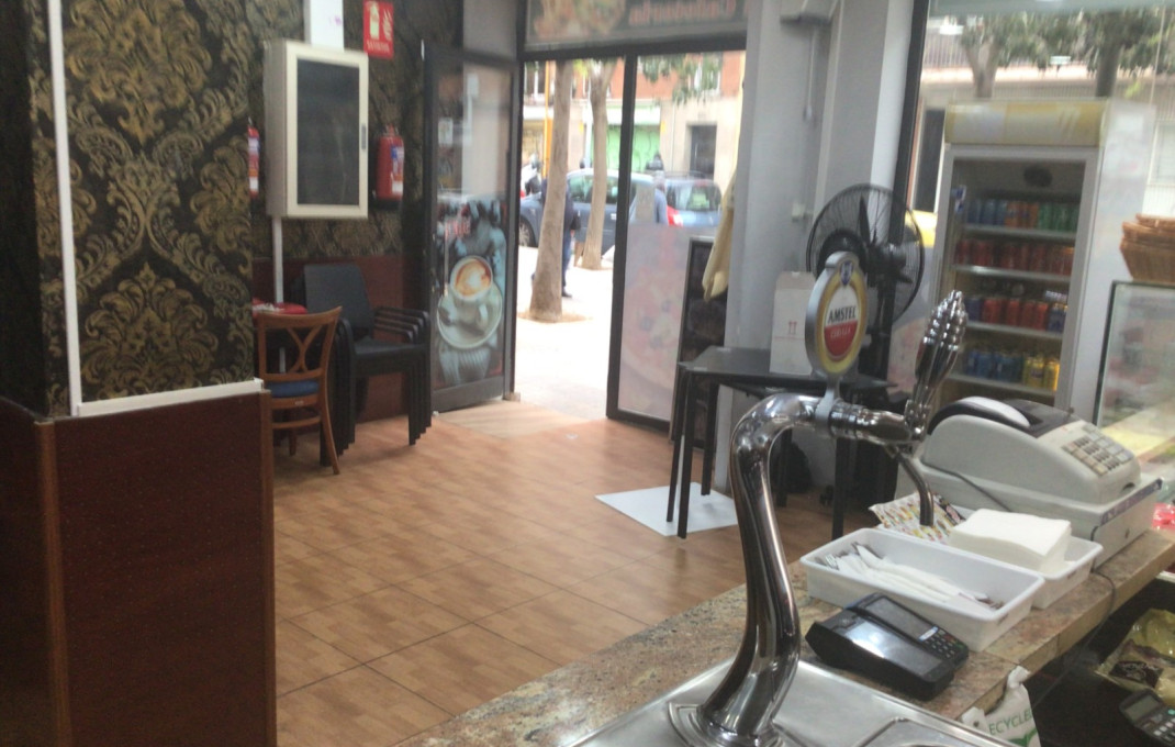Transfer - Bar Restaurante -
Barcelona - El Coll